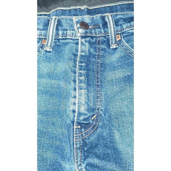 Levi's 505 jean shorts frayed hem Size 32 x 30 Sexy Summer SEE MEASUREMENTS! - Picture 2 of 11